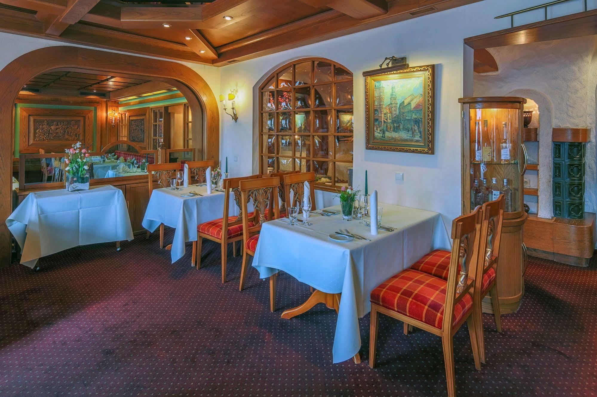 Hotel-Restaurant Kunz Pirmasens Exterior photo