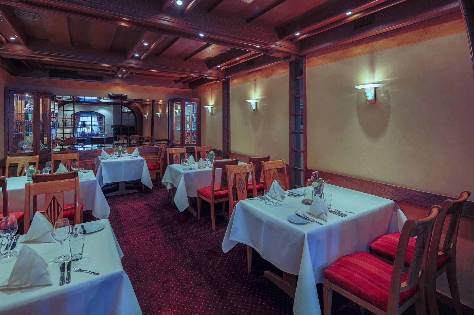 Hotel-Restaurant Kunz Pirmasens Exterior photo